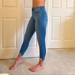 Articles of society EUC ripped ankle jeans medium wash